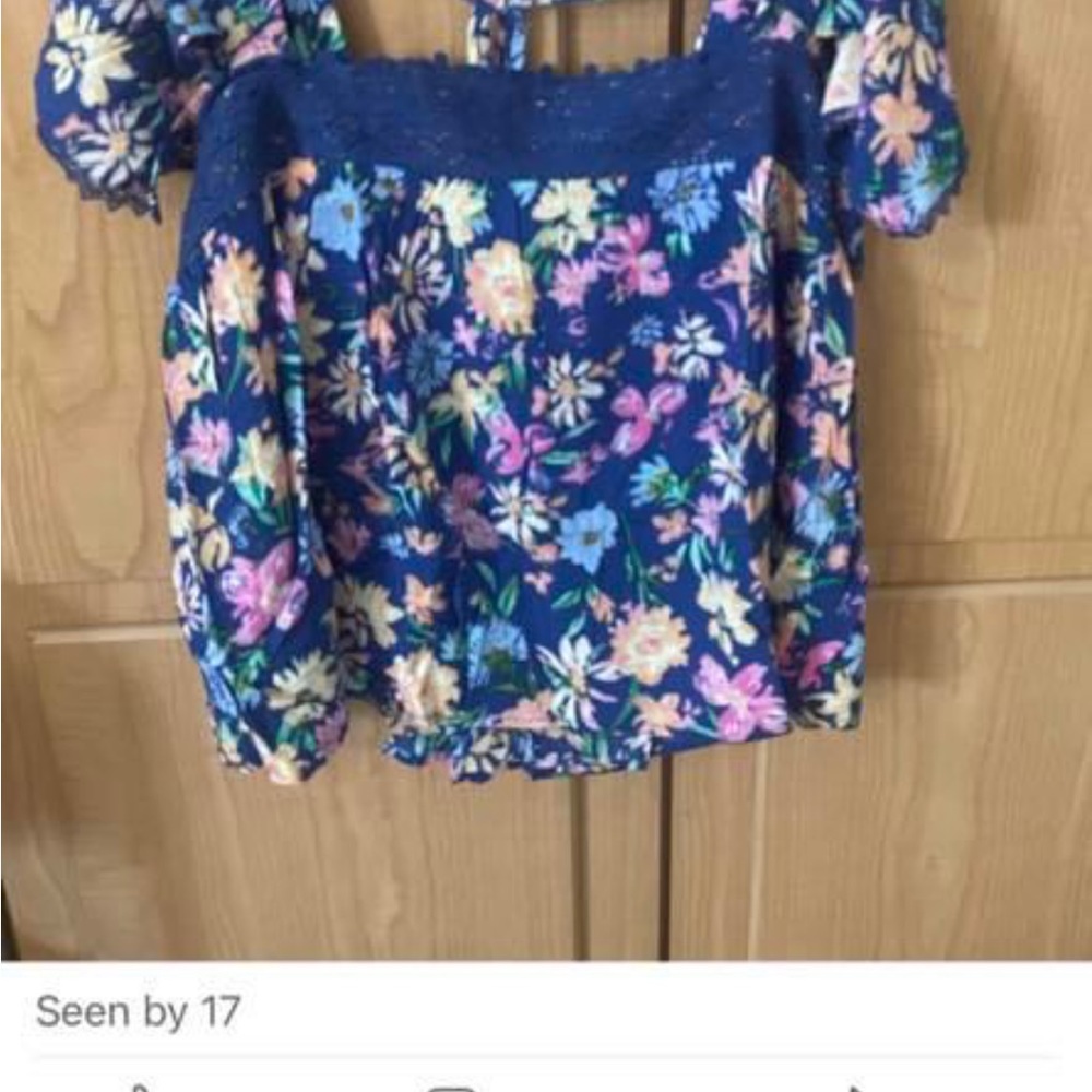 Ladies top